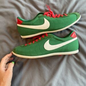 2005 Nike Basics “Mexico” Green Cleats